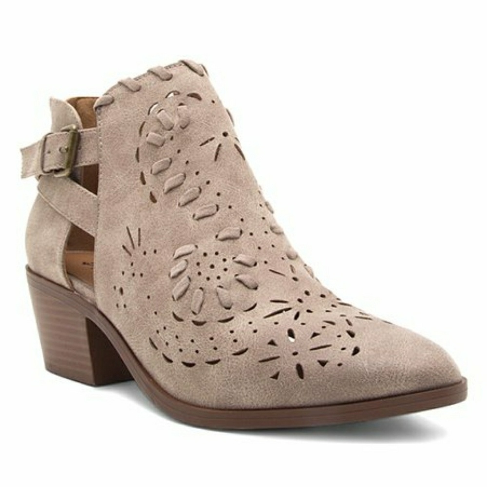 NWT Western Booties